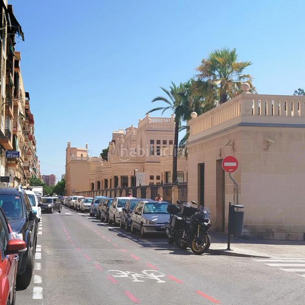 Foto 9593efa6-aa90-44bc-b2f3-782a779657f7. Apartamento piso con ascensor en venta boulevard el pla. marccastillo en Alicante