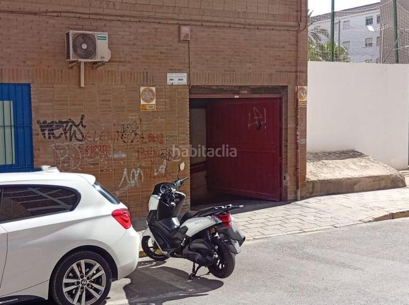 Foto fcf0a4d6-12ba-4bfc-8805-2115f38ecea6. Parking voiture dans Campoamor Alicante