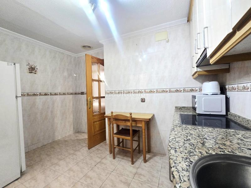 Foto 9f55ae78-beda-418b-83fe-a55e7318ec73. Flat in Altozano - Conde Lumiares Alicante