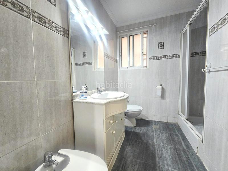 Foto b5dcb147-abdc-45c4-b7bf-5bbc22faeb45. Flat in Altozano - Conde Lumiares Alicante