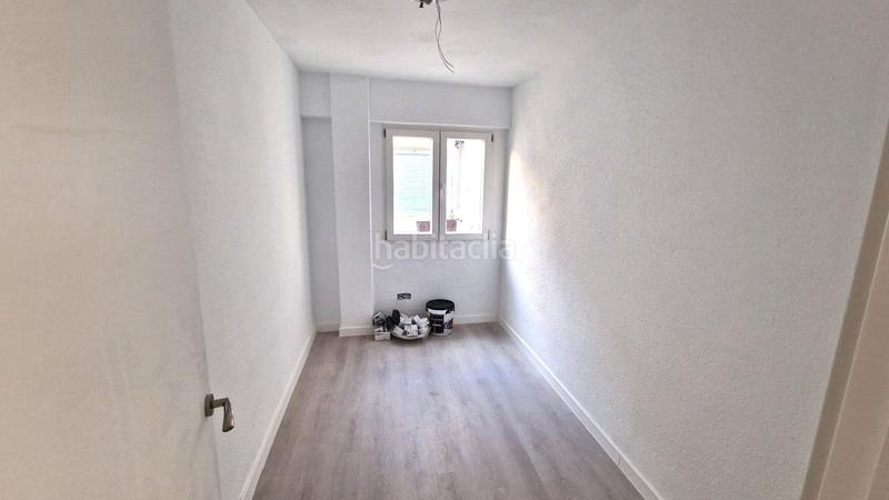 Foto 0aca01ba-2ded-42ca-aa4e-5b196ecc9d89. Piso 5 planta con ascensor en Carolinas Altas en Carolinas Altas Alicante