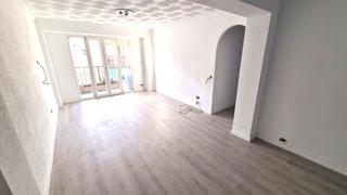 Piso en Carolinas Altas