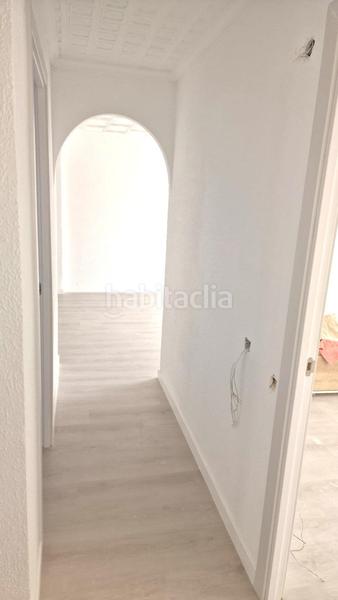 Foto b20607c5-15cd-4a43-a453-f16a6d373738. Piso 5 planta con ascensor en Carolinas Altas en Carolinas Altas Alicante