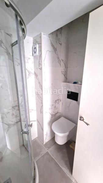 Foto dd594dad-b1e1-4ae9-a3f0-7ac0dc49c296. Piso 5 planta con ascensor en Carolinas Altas en Carolinas Altas Alicante