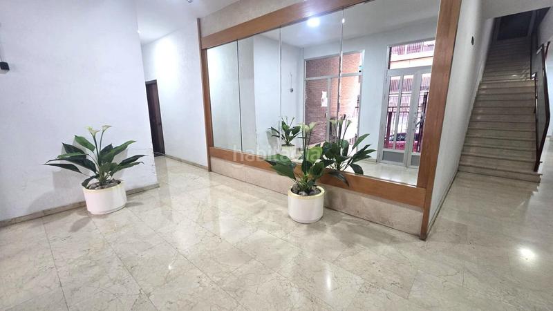 Foto 32d46327-538e-4c47-b9d1-a0fd7f38c6cd. Piso 1planta con ascensor en altozano en Campoamor Alicante