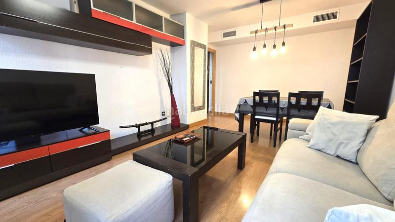 Foto ea2fd56c-fa2c-47e9-a926-7389c2649af3. Piso 1planta con ascensor en altozano en Campoamor Alicante