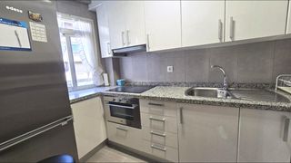 Pis a Campoamor. 3ª planta con ascensor en venta