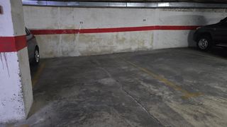 Aparcament cotxe a Campoamor