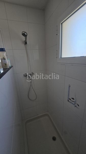 Foto b69695b8-222a-48ee-afd3-71a837fc527f. Xalet amb calefacció aparcament a Petrer