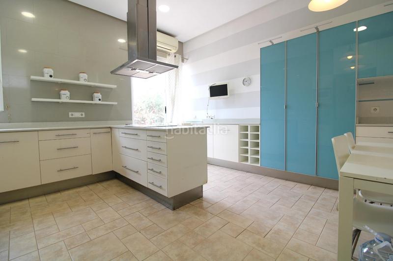 Foto fcdab869-4bcb-4cb3-ae42-c63b53565e0d. Chalet avec chauffage piscine dans Moralet Alicante