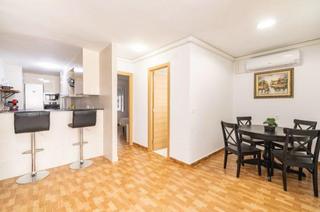 Appartement à Gaspar Perelló. Piso primera linea de playa torrevieja!