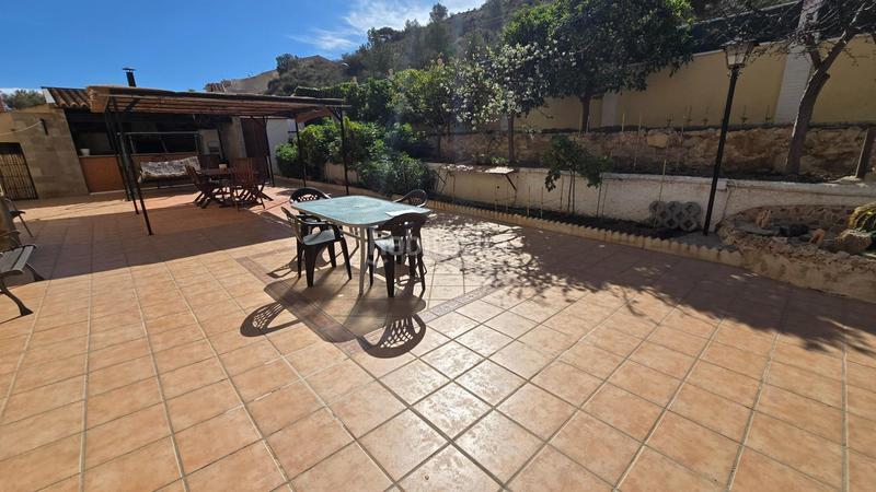 Foto e5421f61-c85d-4ec7-ae73-85907a9640a6. Xalet amb calefacció aparcament piscina a Pueblo Acantilado-Lanuza Campello (el)