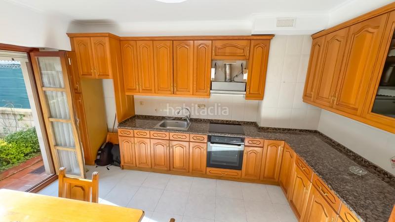Foto de471082-323f-41d1-8fe9-3efc29d0717a. Casa adossada amb calefacció aparcament a Egia Donostia - San Sebastián