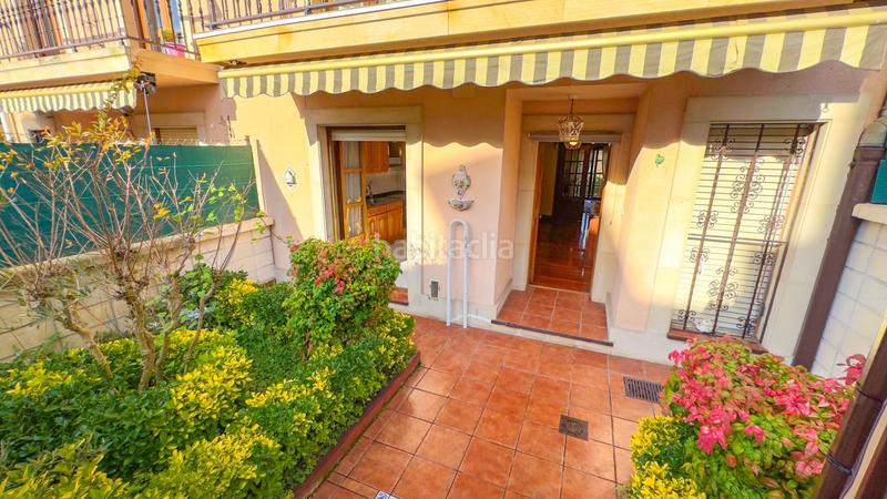 Foto f92af34e-7ae2-4e0c-8220-ea3e42742e2f. Casa adossada amb calefacció aparcament a Egia Donostia - San Sebastián