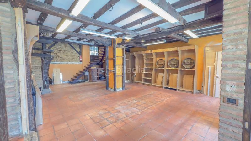 Foto fa3eada2-adb0-4907-abcb-5f991b6279d8. Alquiler local comercial  en pleno centro de Gros en Donostia - San Sebastián