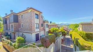 Attique  Calle toki eder. En venta exclusivo dplex invertido en toki eder, donostia  san