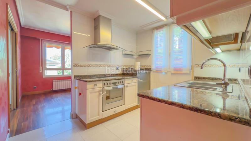 Foto dab2bd8b-eec0-4b82-ab18-63e00f54eebf. Ático en venta exclusivo dúplex invertido en toki eder, donostia san sebastián en Donostia - San Sebastián