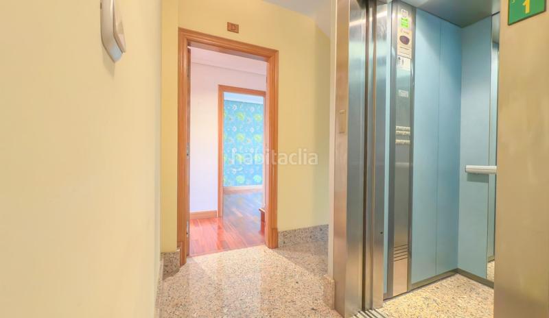 Foto f06a0f54-2d5a-45e0-ae26-f7bf40bee6fe. Ático en venta exclusivo dúplex invertido en toki eder, donostia san sebastián en Donostia - San Sebastián