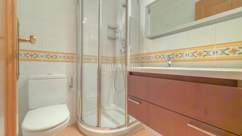 Foto f249137b-1da4-4ed2-92c5-f4b915829a75. Ático en venta exclusivo dúplex invertido en toki eder, donostia san sebastián en Donostia - San Sebastián