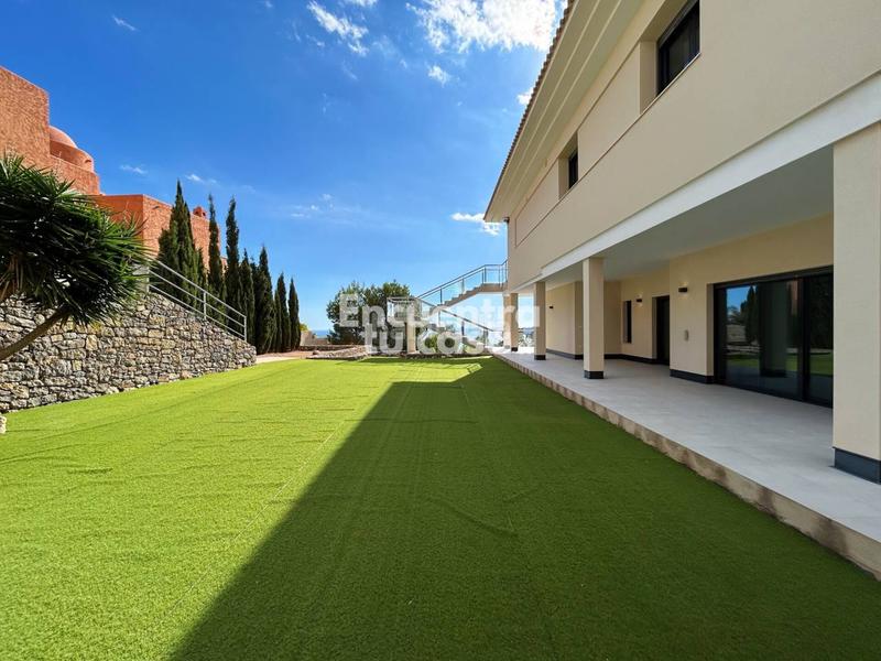 Foto 7dd71f92-0f83-45b0-9ec7-2d709ae12d76. Maison avec chauffage parking piscine dans Altea la vella Altea