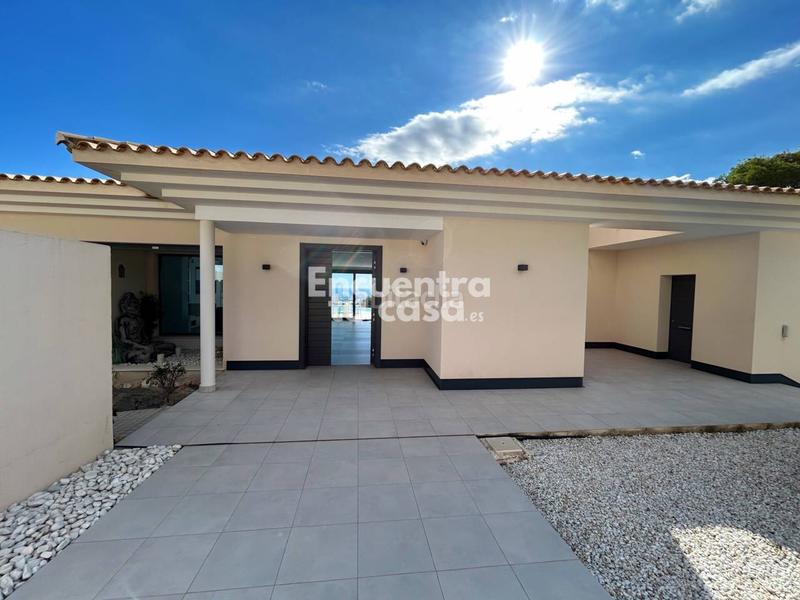 Foto f4d30ffa-37d4-44a3-8d27-76664e8b317b. Maison avec chauffage parking piscine dans Altea la vella Altea