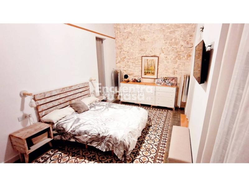 Foto dfb4d6b9-aebd-4d68-ad6e-28f0aa805cf4. Reihenhaus mit heizung parking in Benalúa Alicante