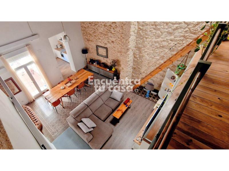 Foto e2adac01-3b8d-40ff-b4b2-bb965494e2c3. Reihenhaus mit heizung parking in Benalúa Alicante