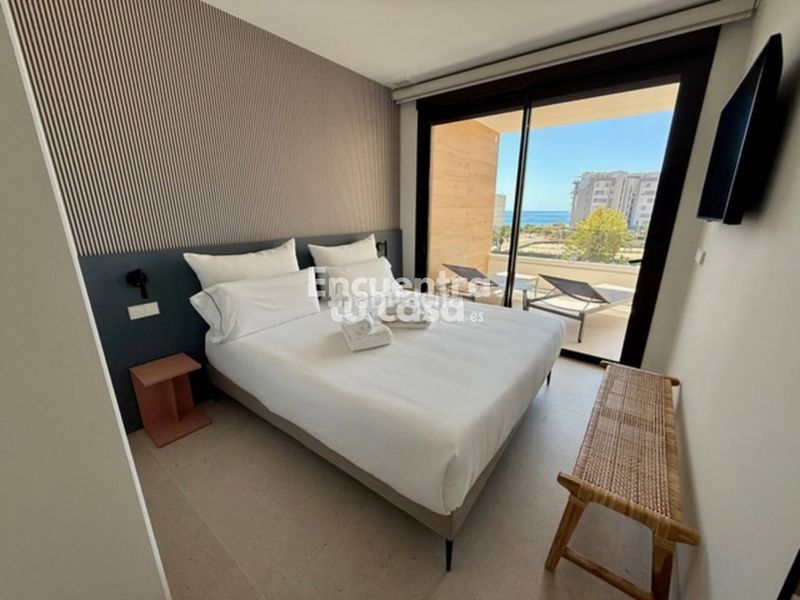 Foto 7636685a-5011-47ed-8b11-0348eacd875d. Ático  dúplex con solárium, vistas al mar y piscina en villajoyosa. en Vila Joiosa (la)