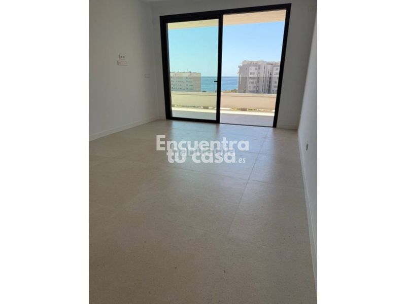 Foto a555646e-d827-4e14-a397-e4b641c9dd25. Ático  dúplex con solárium, vistas al mar y piscina en villajoyosa. en Vila Joiosa (la)