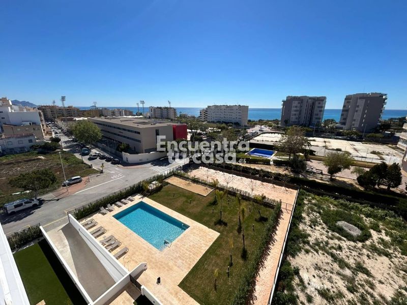 Foto aff1983d-8969-4379-95d4-3aac176f4b68. Ático  dúplex con solárium, vistas al mar y piscina en villajoyosa. en Vila Joiosa (la)