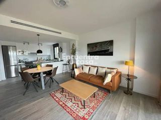 Appartement  Calle colombia. Bajo moderno de esquina con gran jardín privado y doble acceso e