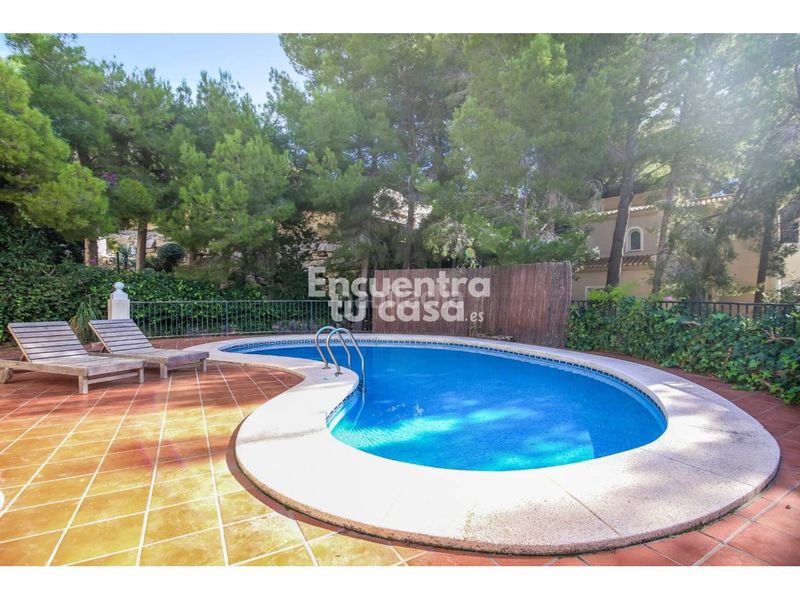 Foto e92132cc-a348-4ee0-a98f-d81346e32edf. Xalet amb calefacció aparcament piscina a Altea ciudad Altea