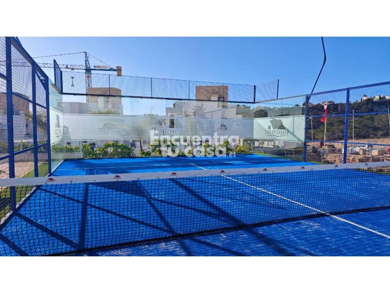 Foto 537fa925-b0cd-4526-8353-b7dda274db34. Xalet amb calefacció aparcament piscina a balcón de Finestrat-terra marina Finestrat