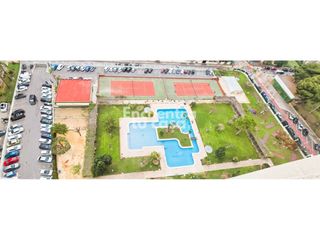 Appartement  Calle noruega. Planta 16 con vistas al mar y terraza acristalada apartamento lu