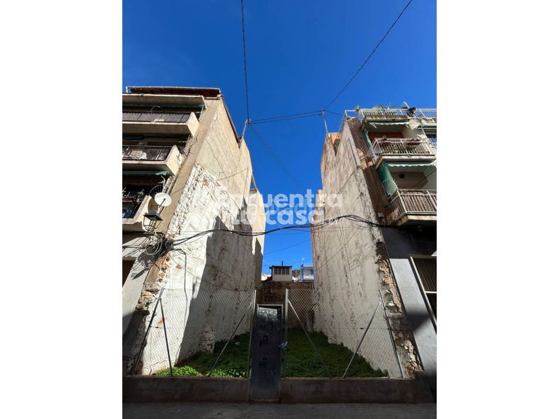 Foto 2d303dba-f5a1-4e6f-ac17-d0e6fdfe2098. Terreny residencial a San Antón Alicante