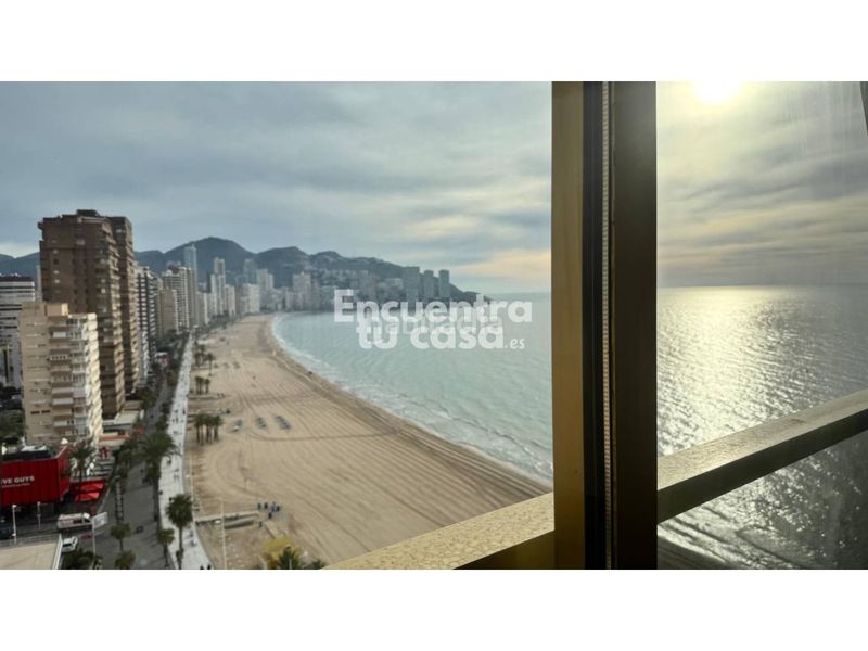 Foto 164f9b11-cc0b-4dc5-bda2-2088e5bdbb7e. Pis amb calefacció aparcament piscina a Playa Levante Benidorm