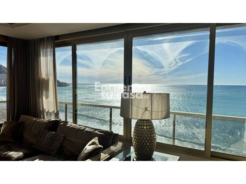 Foto d38d295f-5581-4354-b11d-d2e2a1339e5e. Pis amb calefacció aparcament piscina a Playa Levante Benidorm