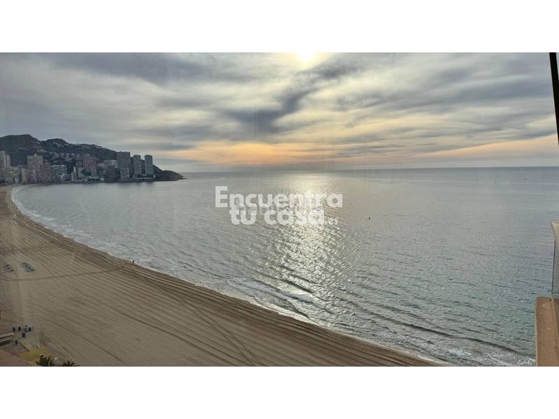 Foto f951c12c-d5b2-480e-a1e2-abbcbe5e1287. Pis amb calefacció aparcament piscina a Playa Levante Benidorm