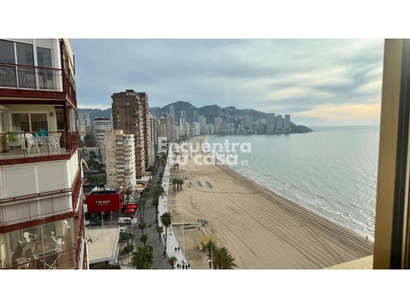 Foto fb56273a-41ba-4517-9e4c-c6d691377353. Pis amb calefacció aparcament piscina a Playa Levante Benidorm