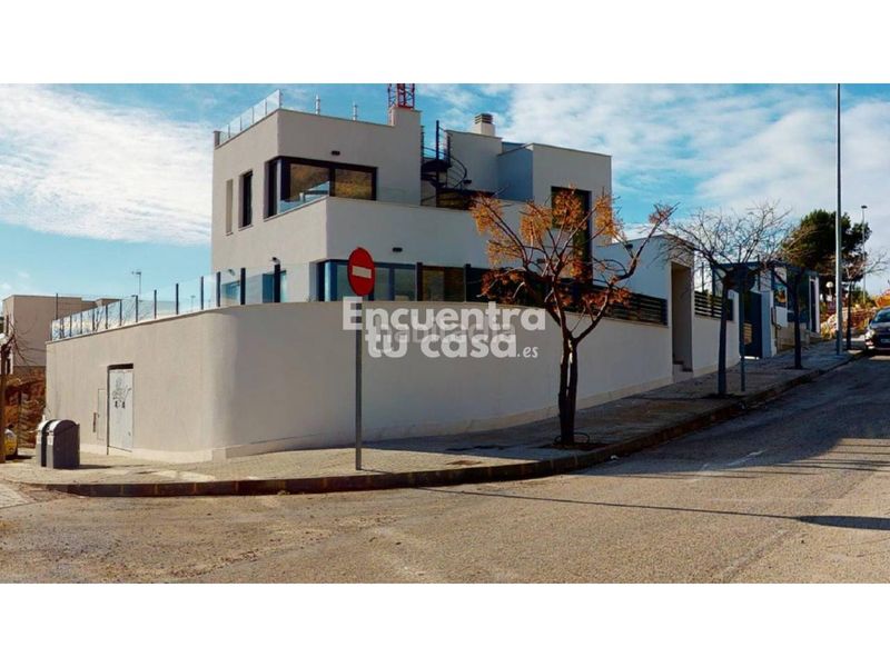 Foto 0e89955f-311b-4883-afe3-6e68beab2fd9. Xalet amb calefacció aparcament piscina a La Alberca Polop