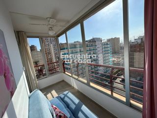Piccolo appartamento  Calle londres. Apartamento en calle londres con luz todo el día, esquina, urban