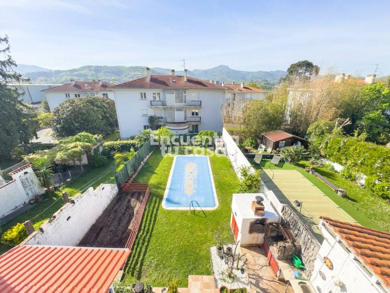 Foto 086ff97e-95bf-4caa-86cb-ee647de64b11. Casa amb calefacció piscina a Hendaye