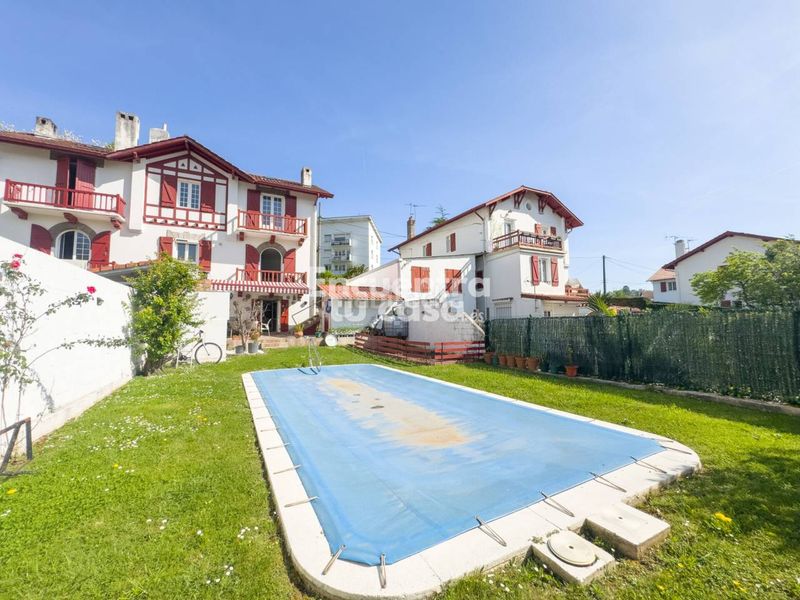Foto a1066038-ce43-43e9-8e03-4bcab0e8d4fd. Casa amb calefacció piscina a Hendaye