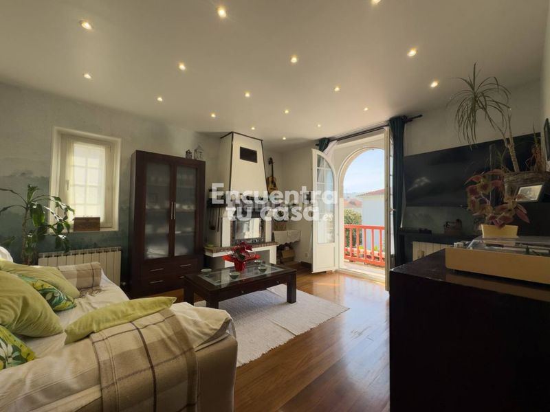 Foto d5c39724-20c6-4bba-ac5f-c3017abbcb85. Casa amb calefacció piscina a Hendaye
