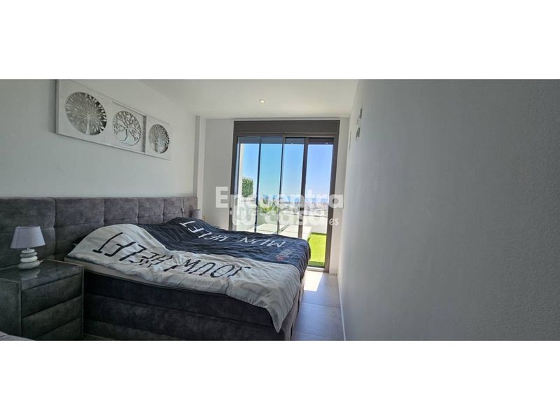 Foto 9d291a33-d34e-41d2-8610-15ee8200c0a8. Apartament amb calefacció aparcament a balcón de Finestrat-terra marina Finestrat
