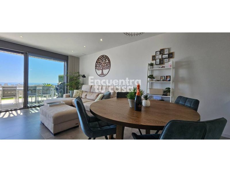 Foto 9ecbd1c7-d91c-41ca-aaa7-6a132bc91d8e. Apartament amb calefacció aparcament a balcón de Finestrat-terra marina Finestrat