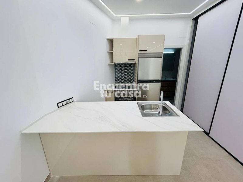 Foto 0bb94953-8a71-4299-808b-9f9218ed55e7. Apartament amb calefacció a Playa Levante Benidorm