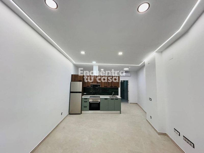 Foto 2c67e10f-ff8b-475f-99f2-fc9195f64a96. Apartament amb calefacció a Playa Levante Benidorm