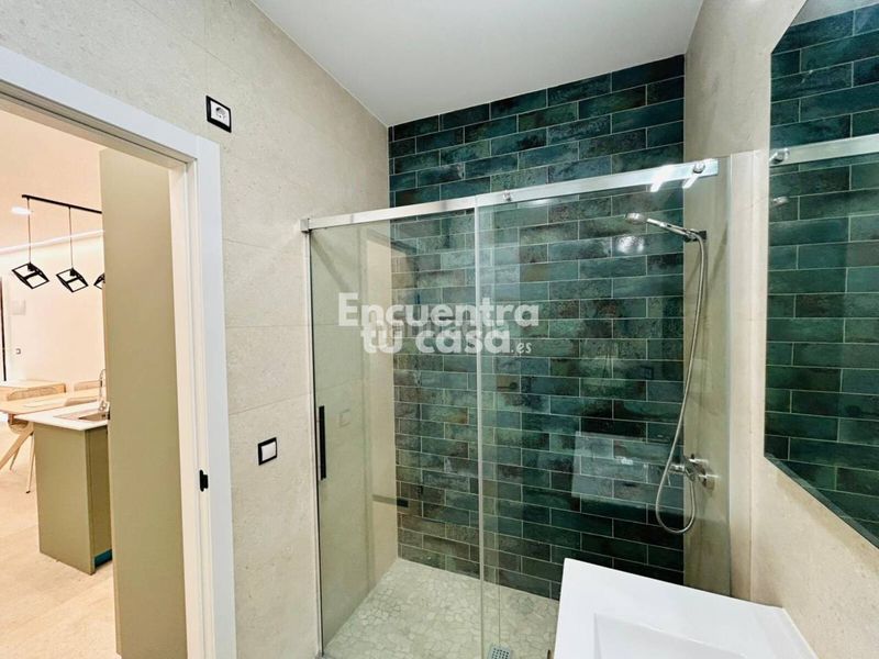 Foto 46076edd-2a7f-4179-8e9c-13191bb88ff9. Apartament amb calefacció a Playa Levante Benidorm