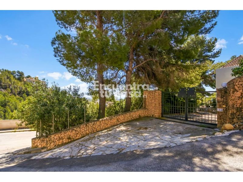 Foto a05a9c37-b040-4279-8276-3660dbf54aad. Xalet amb calefacció piscina a Altea ciudad Altea